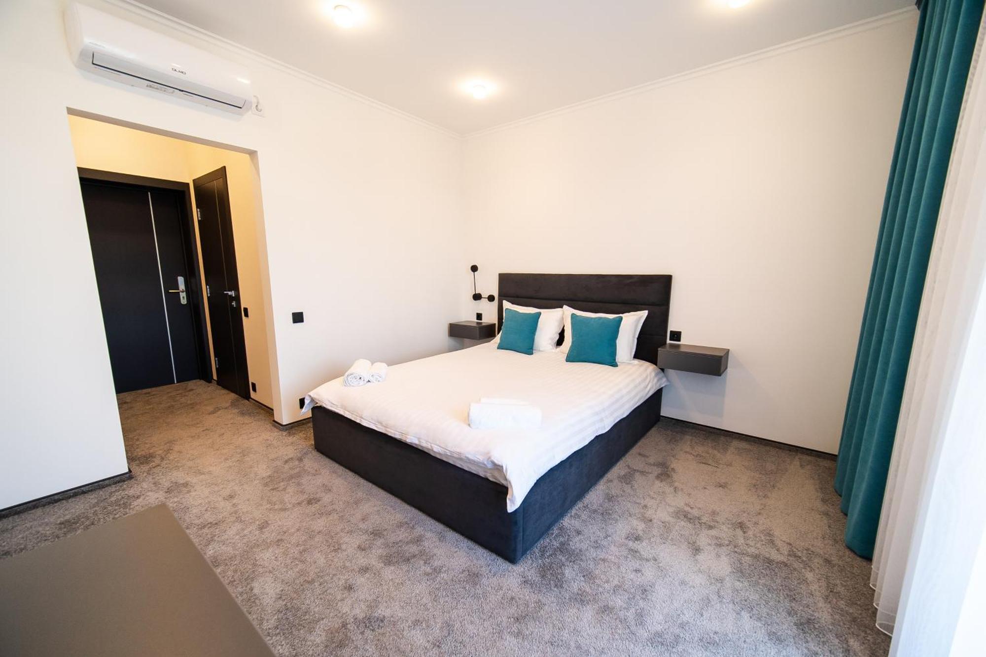 Royal Wood Hotel Rokytne  Bagian luar foto