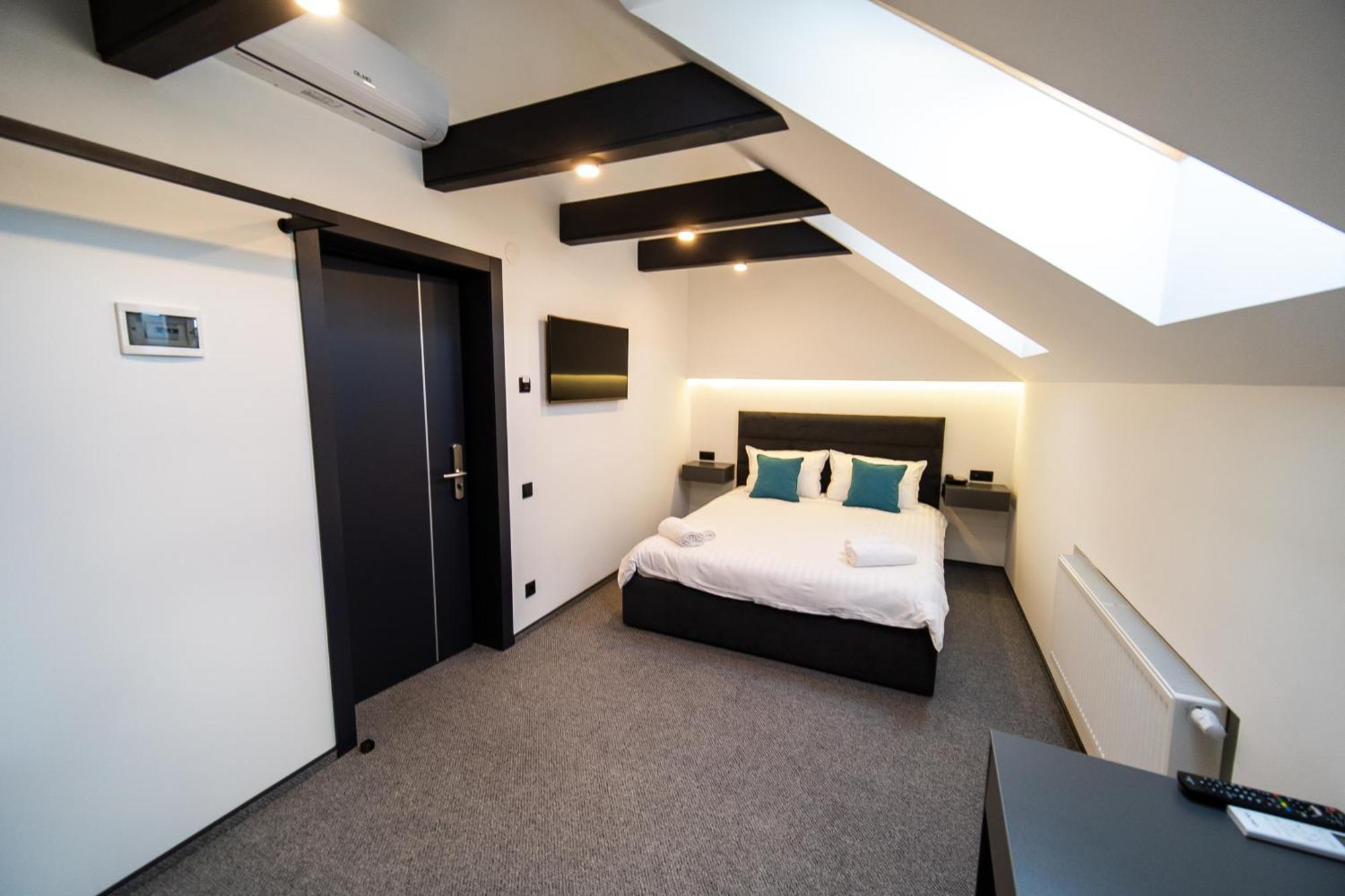 Royal Wood Hotel Rokytne  Bagian luar foto