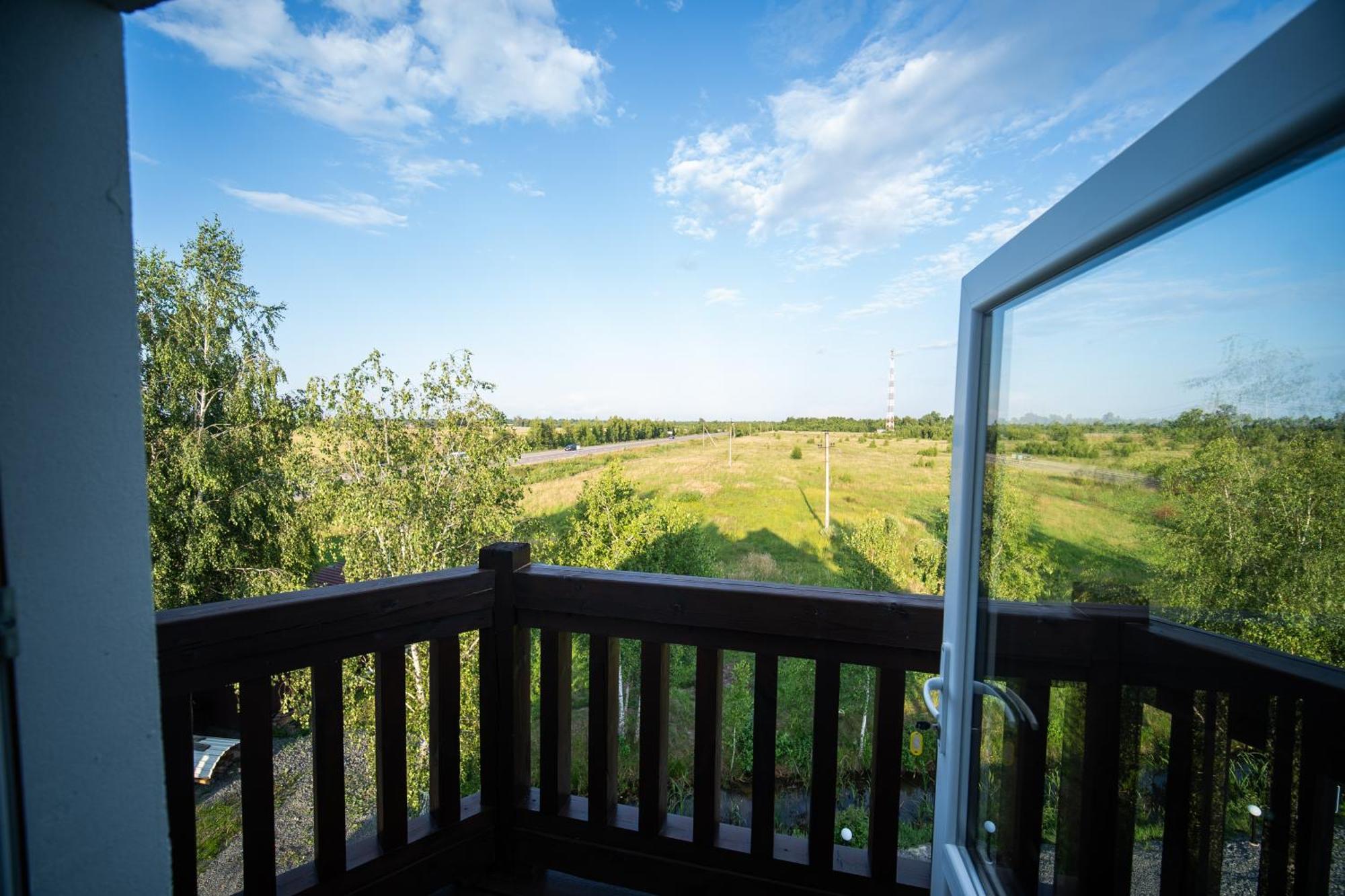 Royal Wood Hotel Rokytne  Bagian luar foto