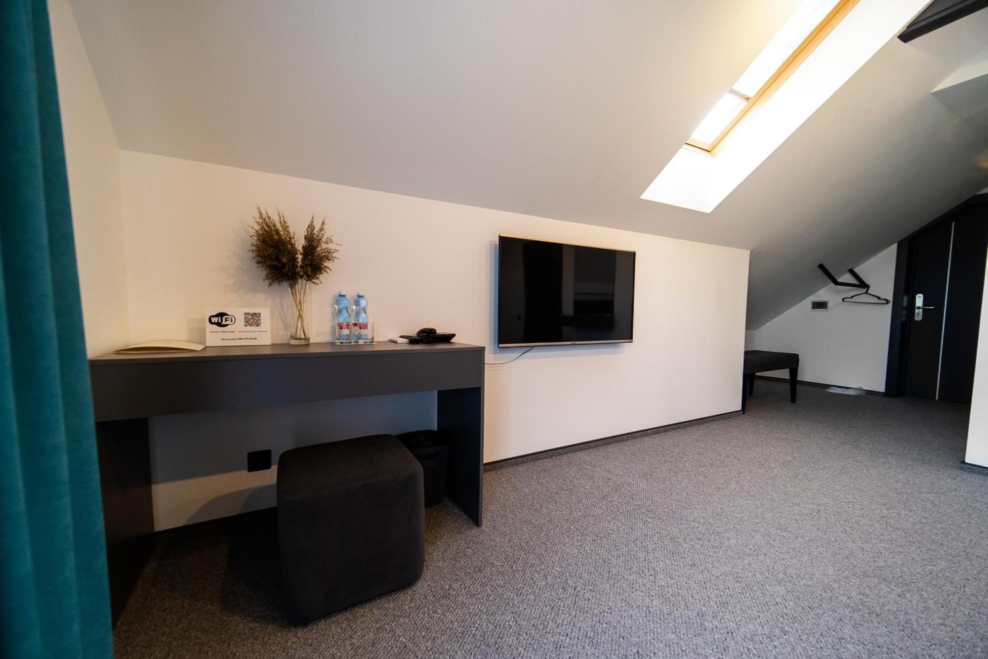 Royal Wood Hotel Rokytne  Bagian luar foto